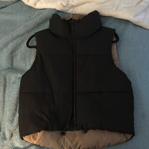 DELUC reversible vest